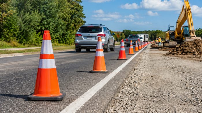 MUTCD Traffic Cone Requirements Guide: Sizes, Reflective Collars & Roadway Use